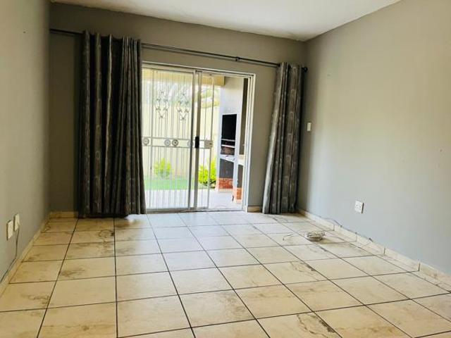 Apartment for sale in Tlhabane, North West
