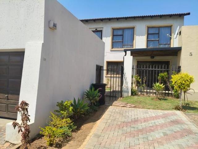Apartment for sale in Tlhabane, North West