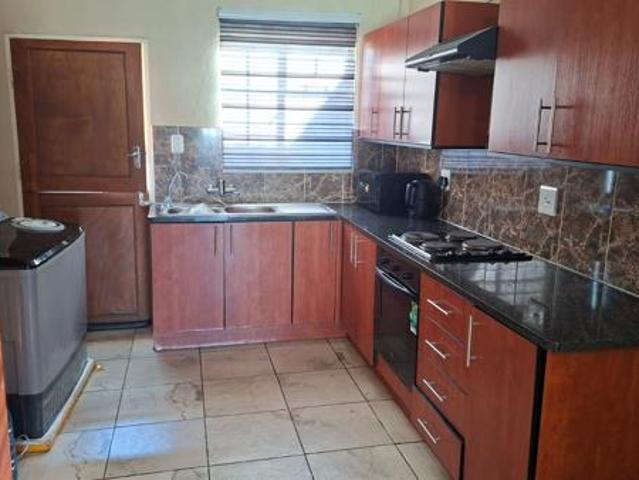 Apartment for rent in Rustenburg Local Municipality, Bojanala Platinum District Municipality