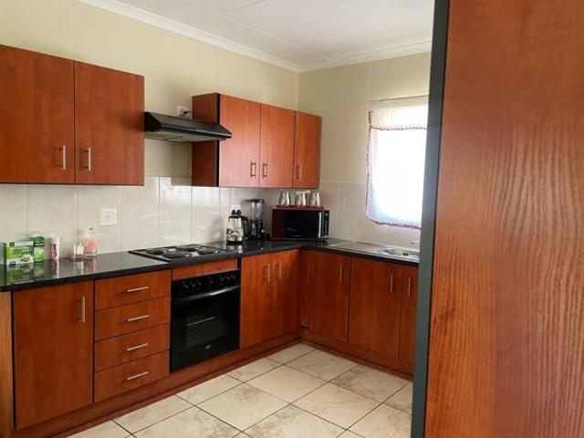 Apartment for sale in Rustenburg Local Municipality, Bojanala Platinum District Municipality