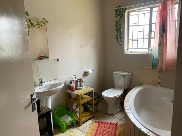 Apartment for sale in Tlhabane, North West