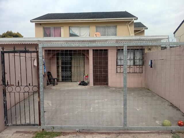 Apartment for sale in Tongaat Beach, Kwazulu-natal