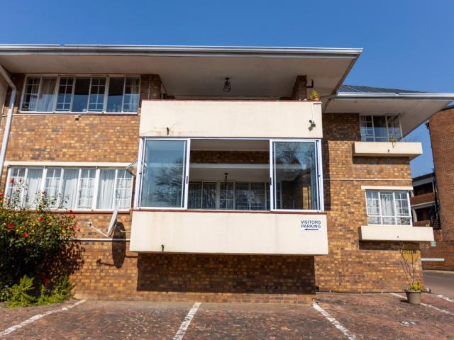 Apartment for sale in Vosloorus, Gauteng