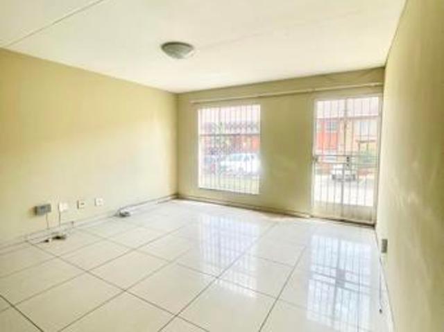 Apartment for rent in West Rand Garden estates, Westonaria Local Municipality