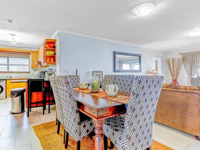 Apartment for rent in Tongaat Beach, Kwazulu-natal