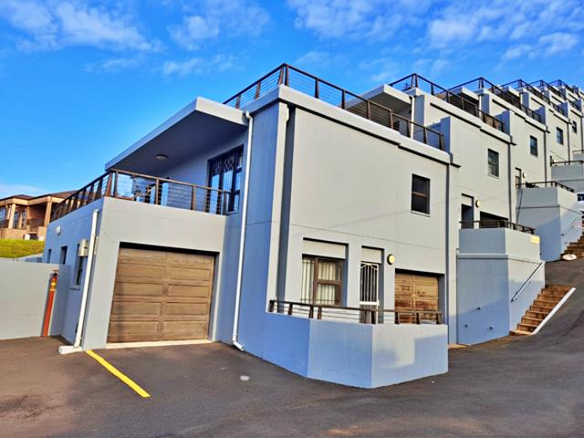 Apartment for sale in Umdloti, Kwazulu-natal