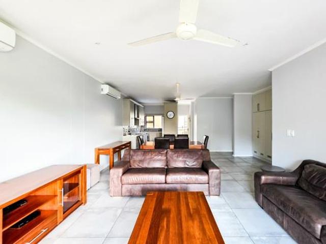 Apartment for rent in Umdloti, Kwazulu-natal