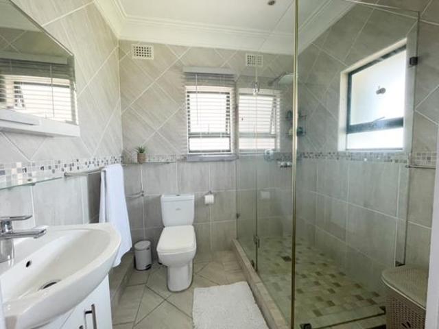 Apartment for sale in Umdloti, Kwazulu-natal