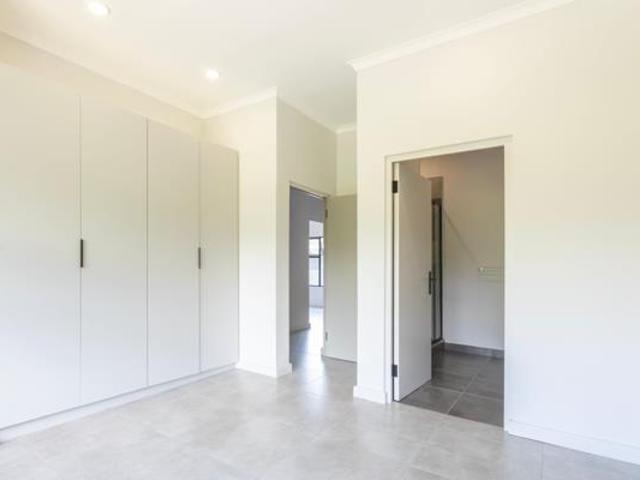 Apartment for sale in Umdloti, Kwazulu-natal