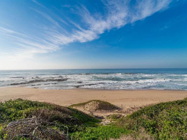 Apartment for sale in Umdloti, Kwazulu-natal