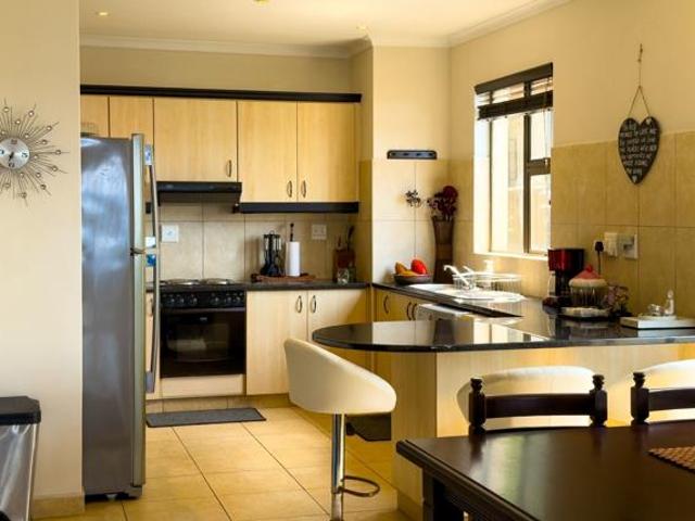 Apartment for sale in Umdloti, Kwazulu-natal