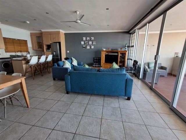 Apartment for sale in Umdloti, Kwazulu-natal