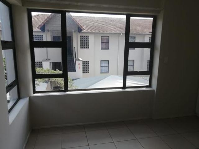 Apartment for rent in Seaview, Kwazulu-natal