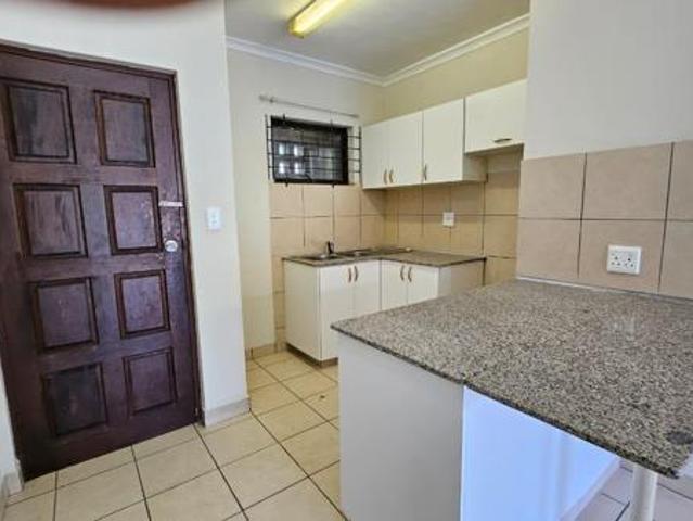 Apartment for rent in Seaview, Kwazulu-natal
