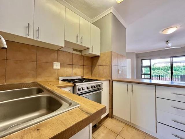 Apartment for rent in Seaview, Kwazulu-natal