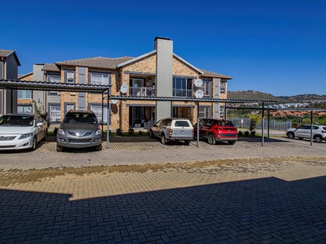 Apartment for sale in Nooitgedacht, Gauteng