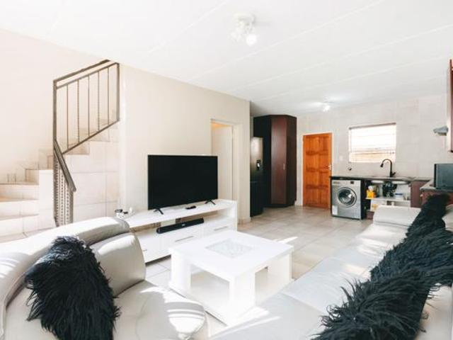 Apartment for sale in Westonaria, Gauteng