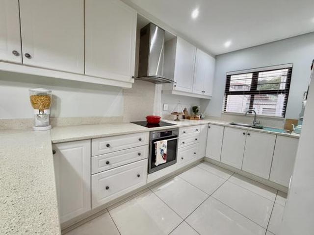 Apartment for rent in Princess Grant, Kwazulu-natal