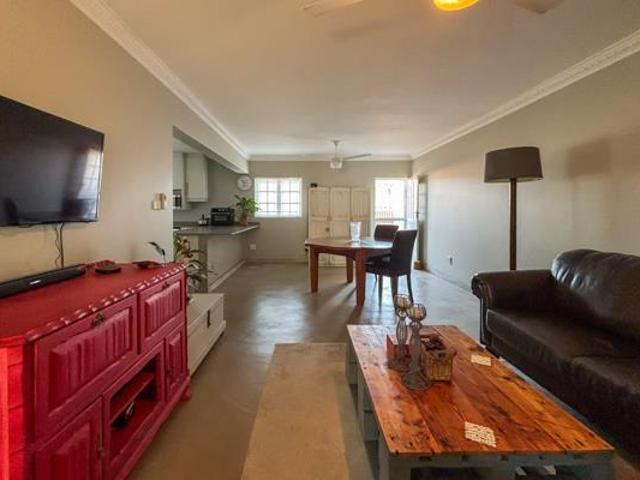 Apartment for rent in Princess Grant, Kwazulu-natal