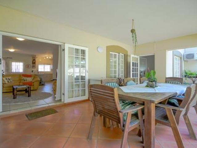 Apartment for sale in Princess Grant, Kwazulu-natal