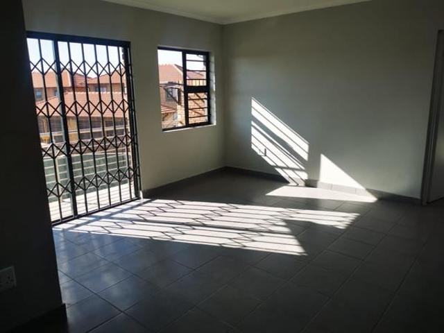 Apartment for rent in Waterkloof, Gauteng