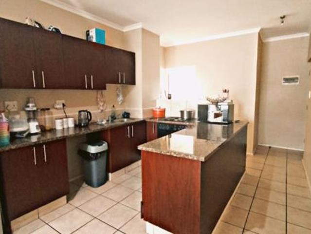Apartment for rent in Seaview, Kwazulu-natal