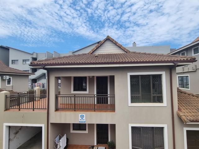 Apartment for sale in Kingsburgh, Kwazulu-natal
