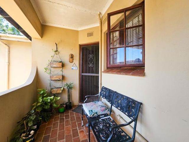 Apartment for rent in Seaview, Kwazulu-natal