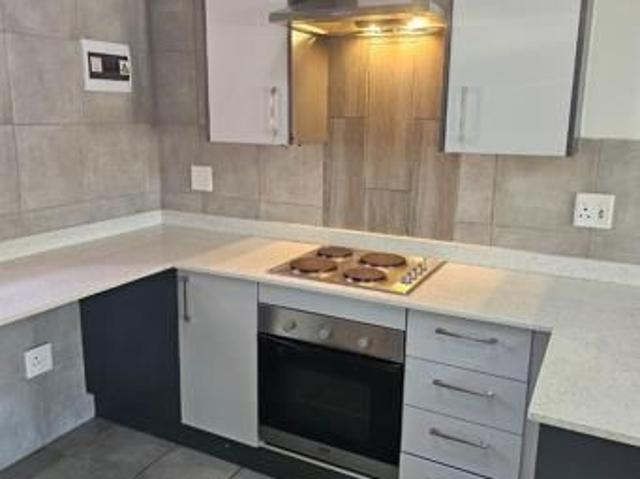 Apartment for rent in Nooitgedacht, Gauteng