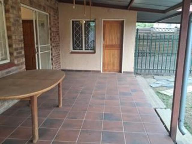 Apartment for rent in Waterkloof, Gauteng