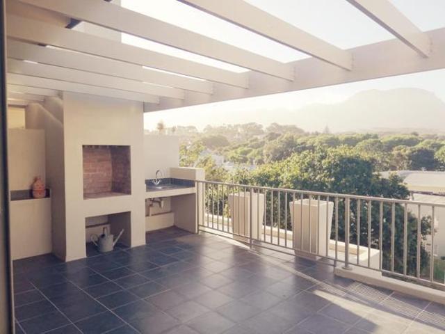 Apartment for rent in Wynberg, Cape Town
