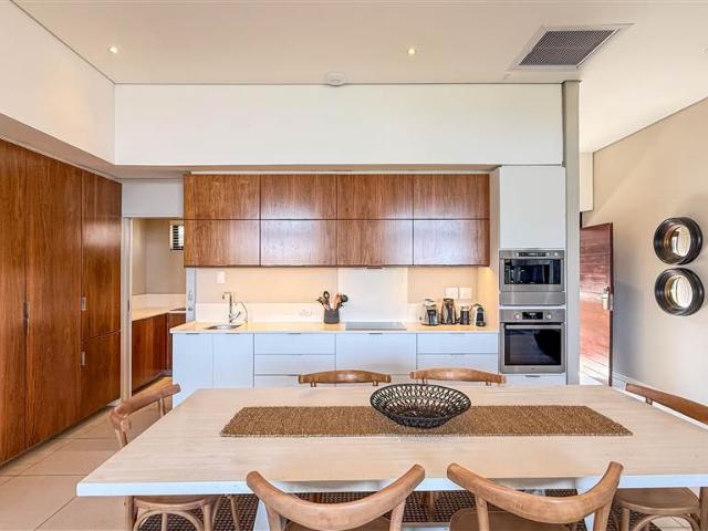 Apartment for sale in Princess Grant, Kwazulu-natal
