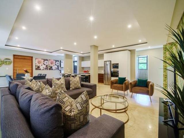Apartment for sale in Princess Grant, Kwazulu-natal