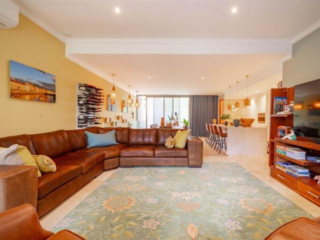 Apartment for sale in Princess Grant, Kwazulu-natal