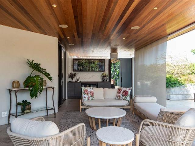 Apartment for sale in Princess Grant, Kwazulu-natal