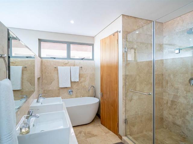 Apartment for sale in Princess Grant, Kwazulu-natal