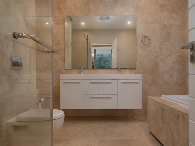 Apartment for sale in Princess Grant, Kwazulu-natal