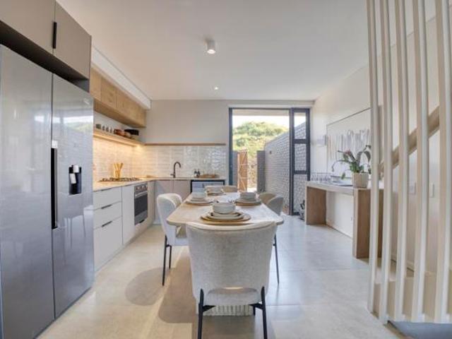 Apartment for sale in Princess Grant, Kwazulu-natal
