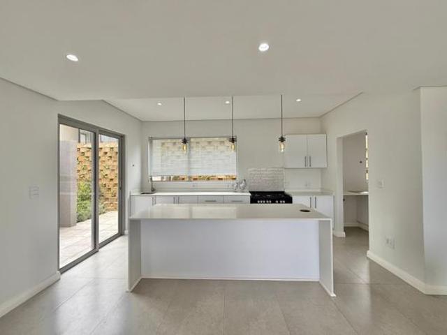 Apartment for rent in Princess Grant, Kwazulu-natal
