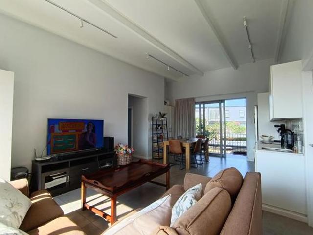 Apartment for sale in Princess Grant, Kwazulu-natal