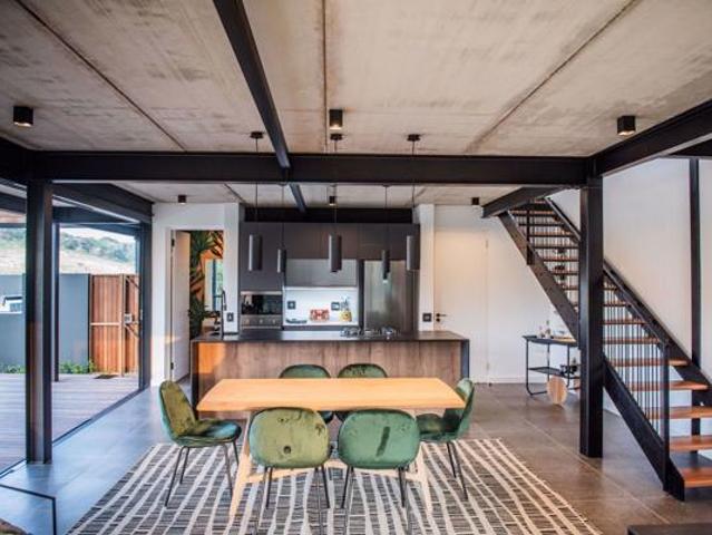 Apartment for sale in Princess Grant, Kwazulu-natal