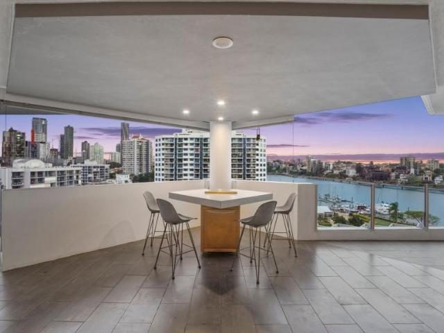 Apartment for rent in Kangaroo Point, Greater Brisbane
