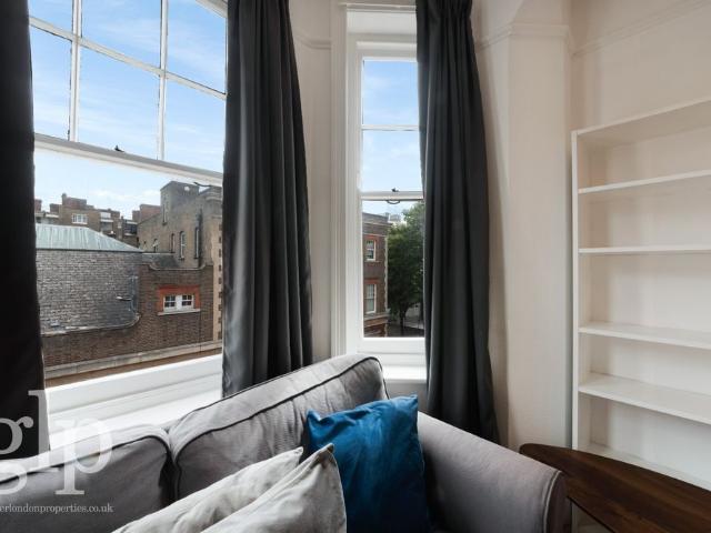 Apartment for rent in Saint Giles, Bloomsbury