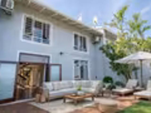 Apartment for sale in Umhlanga, Kwazulu-natal