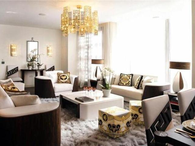 Apartment for sale in Vauxhall, Greater London