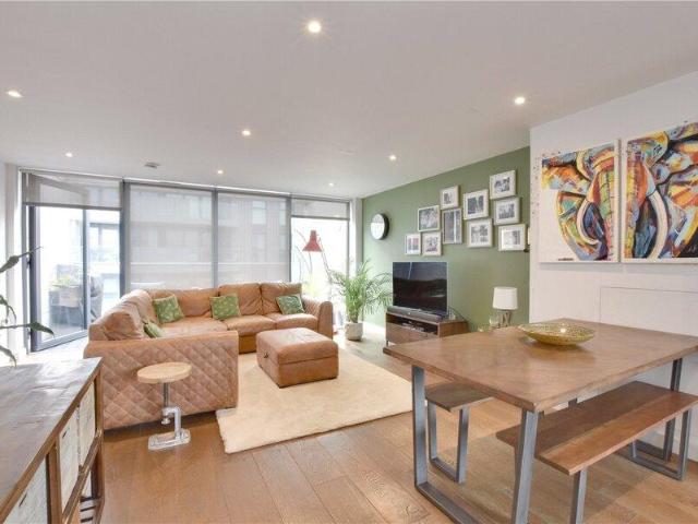 Apartment for sale in City of London, Greater London