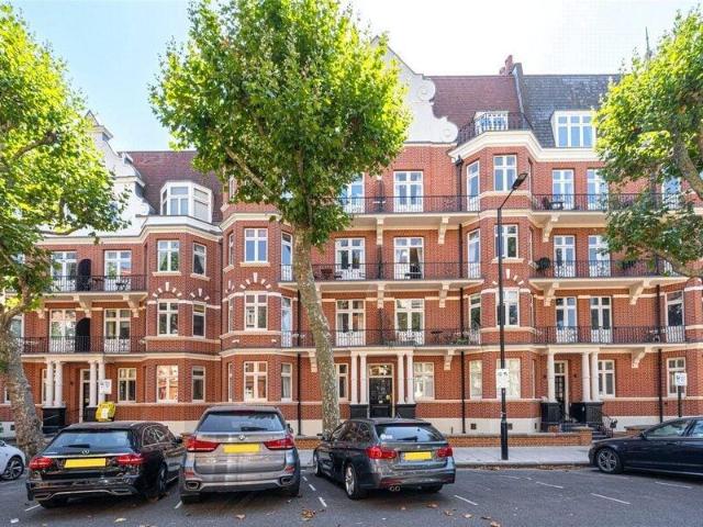Apartment for sale in City of London, Greater London