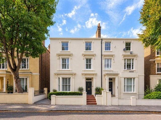 Apartment for sale in City of London, Greater London