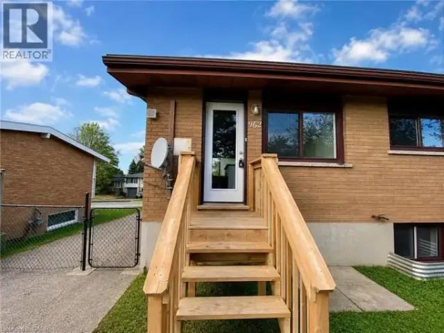 Apartment for rent in London, Southwestern Ontario