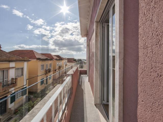 Apartamento alugar em Núcleo Urbano Histórico de Oeiras, Oeiras